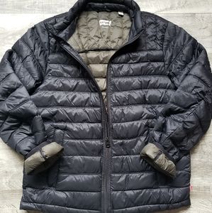 Men's Levi's puffer jacket